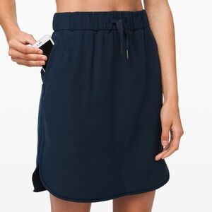 Lululemon Athletica On the Fly Skirt - True Navy - Size 8